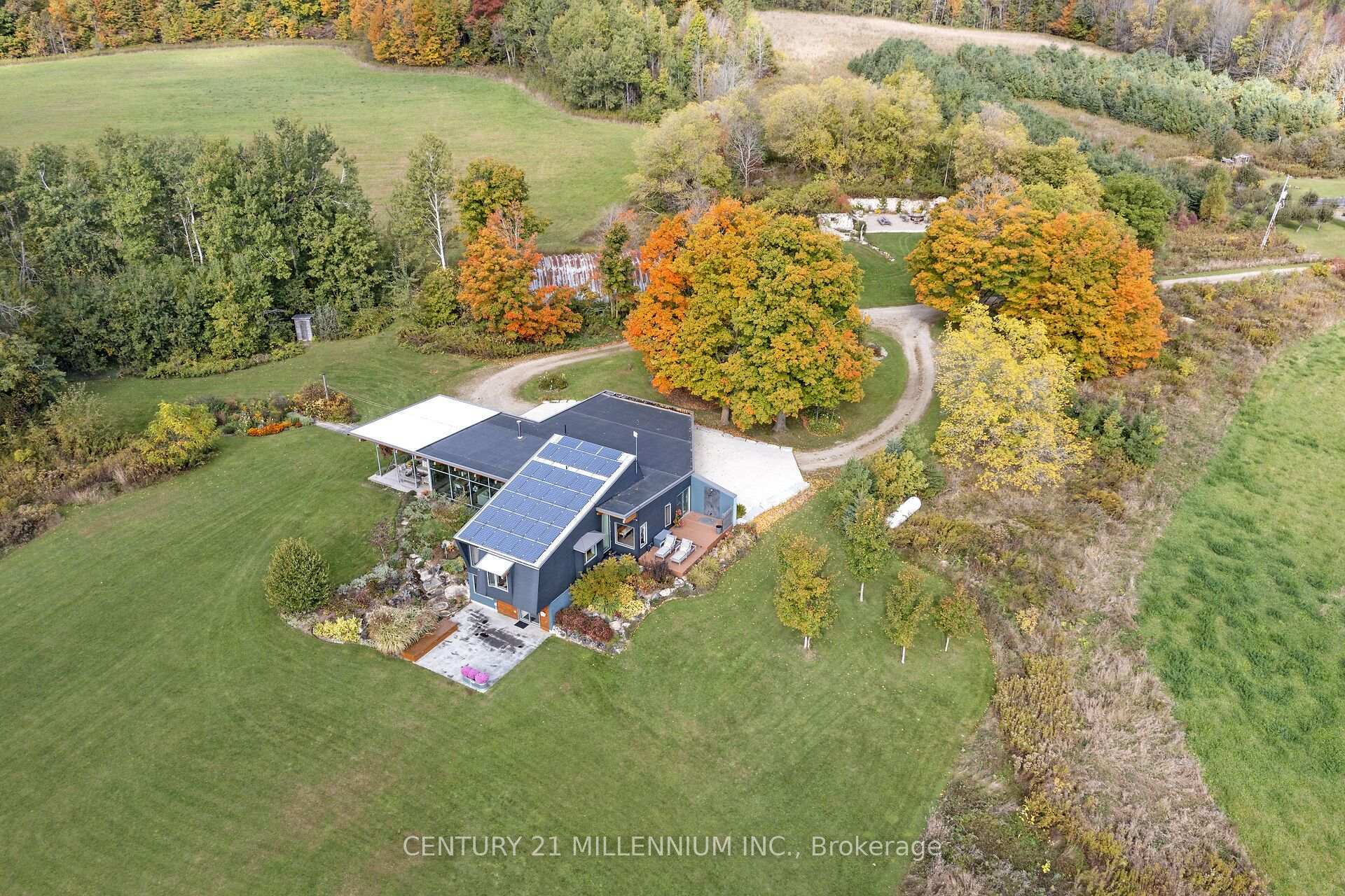 Property Photo:  5880 Winston Churchill Boulevard  ON N0B 1T0 