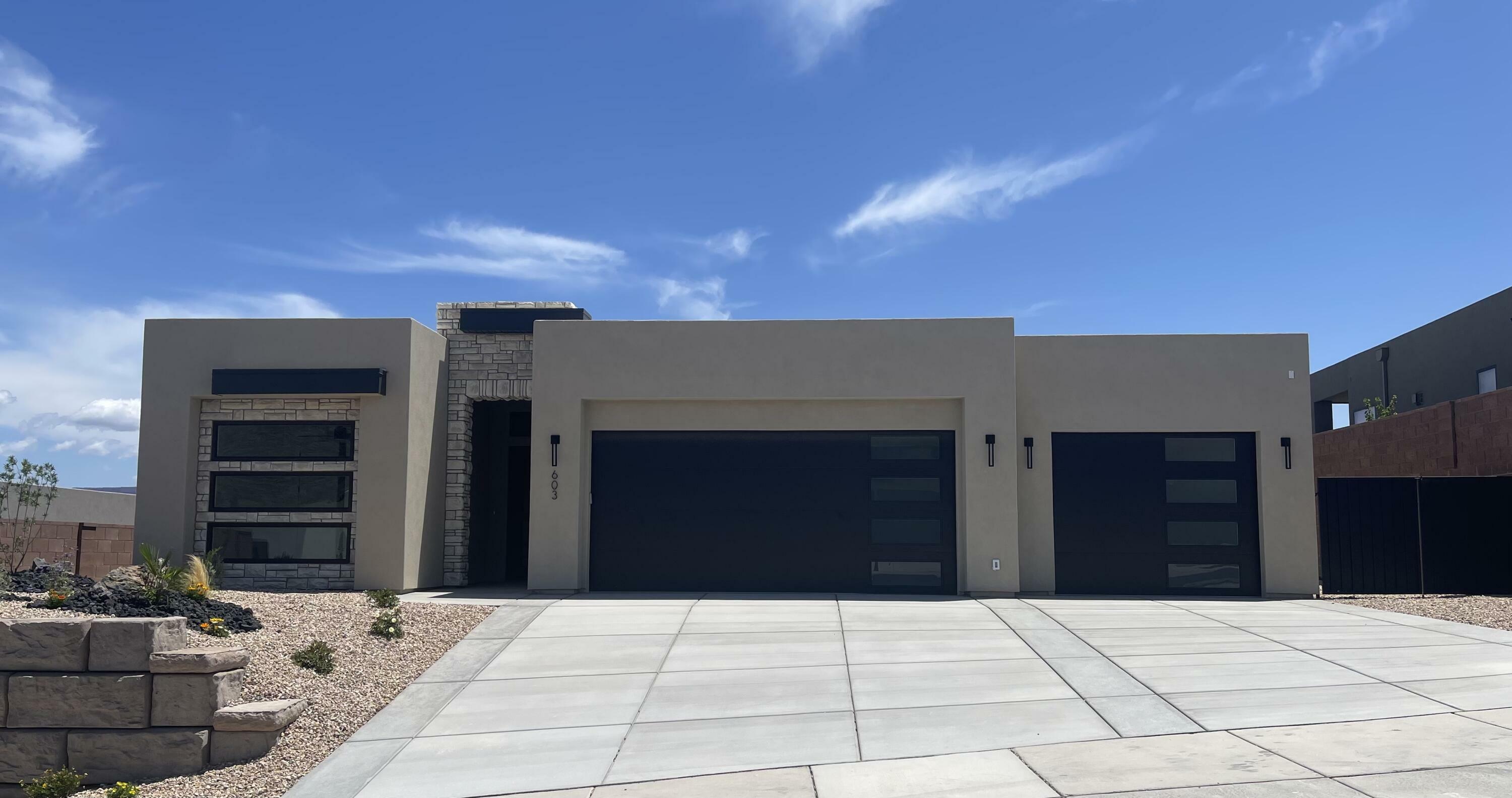 Property Photo: 603 S 1800 W UT 84737