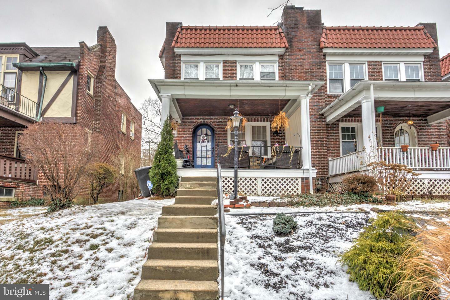 Property Photo:  2608 Cumberland Avenue  PA 19606 