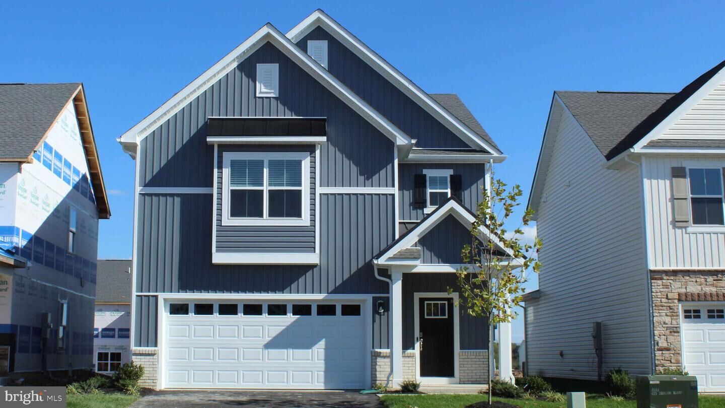 Property Photo:  124 Manasquan Way  VA 22602 