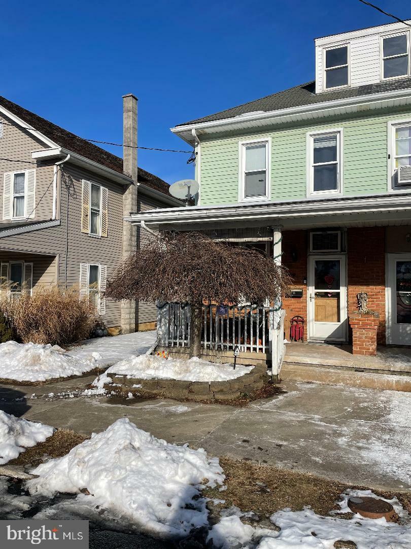 Property Photo:  30 N Green Street  PA 17078 