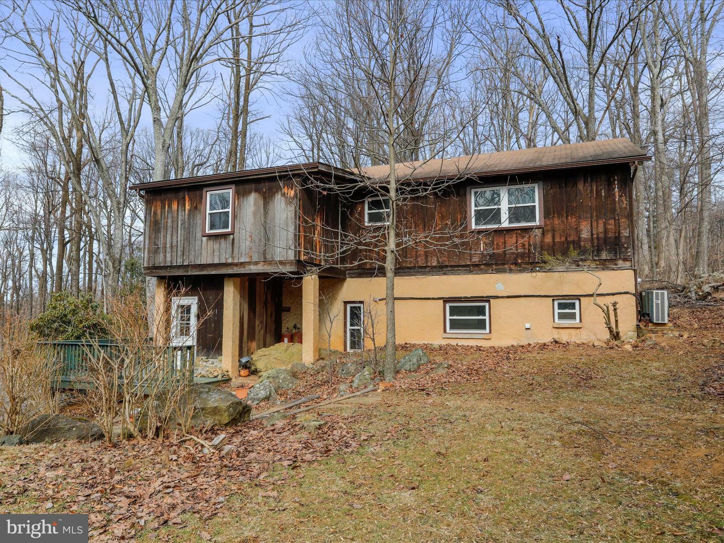 Property Photo:  115 Old Log Road  VA 22642 