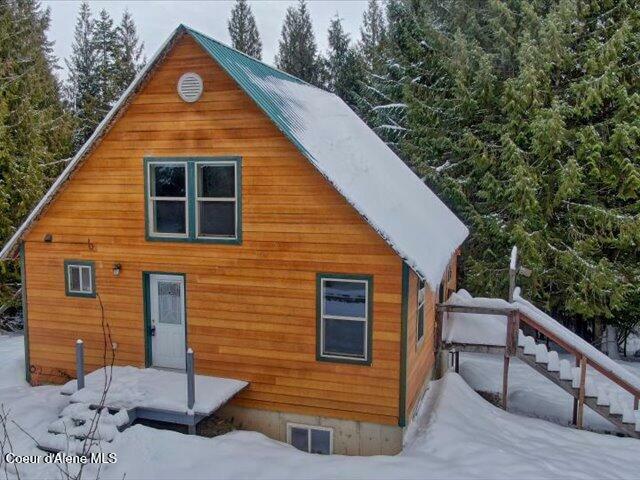 Property Photo:  33609 N Blanchard Creek Rd  WA 99156 