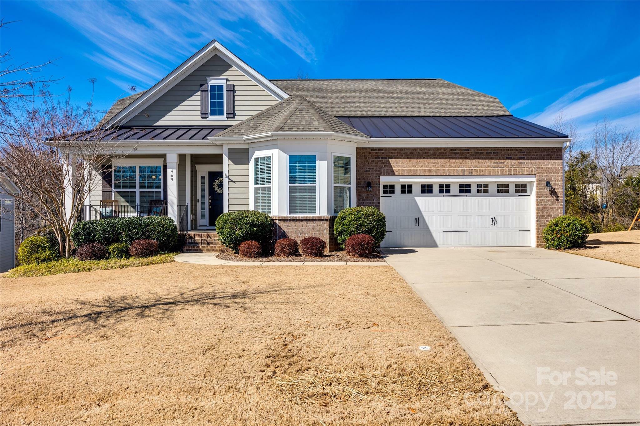 Property Photo:  469 Hawks Creek Parkway  SC 29708 