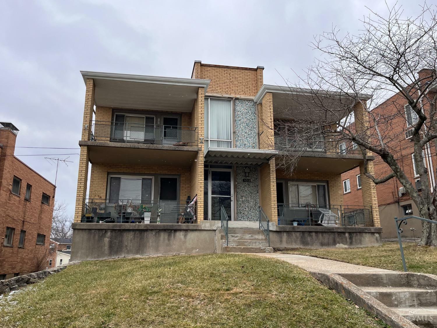 Property Photo: 3608 Schwartze Avenue OH 45211