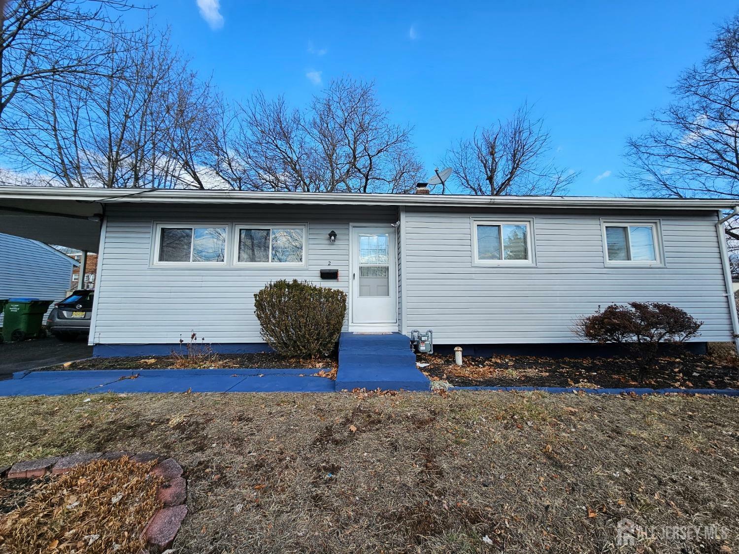 Property Photo:  2 Brookside Road  NJ 08817 