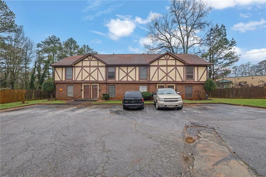 Property Photo:  3236 Abbeywood Drive  GA 30034 