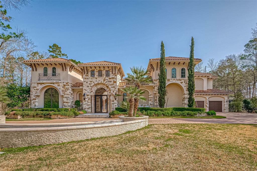 Property Photo: 3 Congressional Circle TX 77389