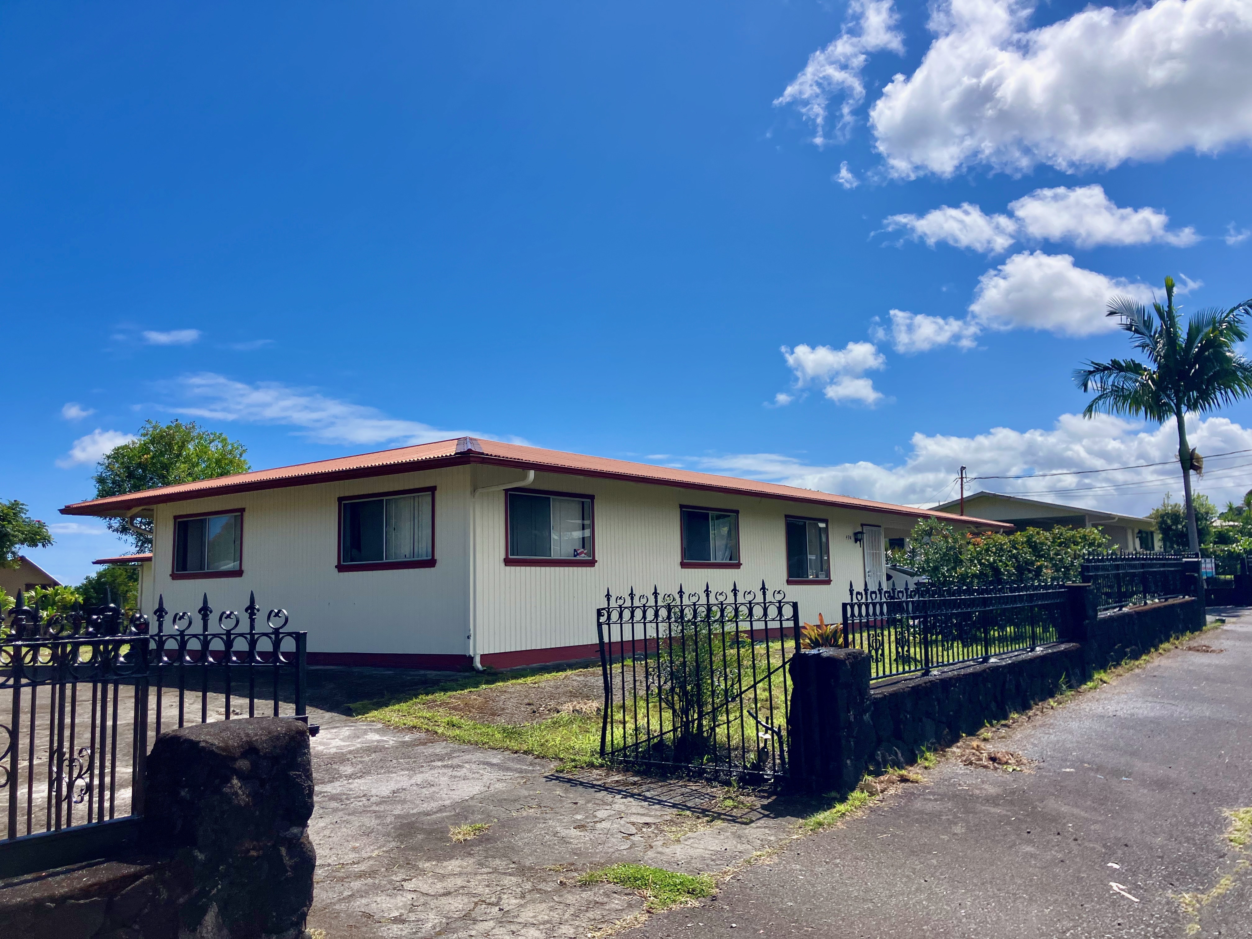 Property Photo:  49 Kuhilani St  HI 96720 