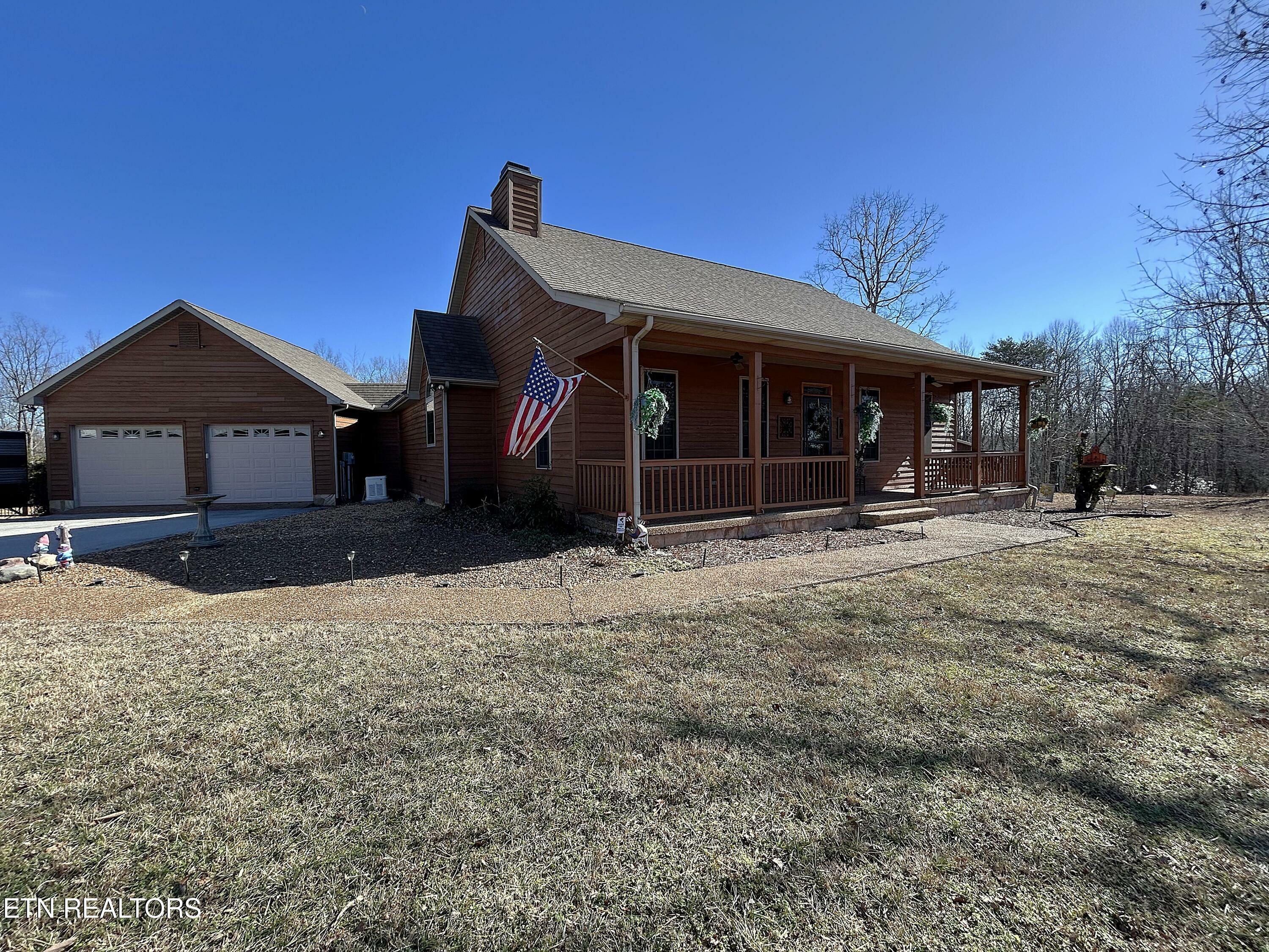 Property Photo: 835 Bent Tree Rd TN 38574