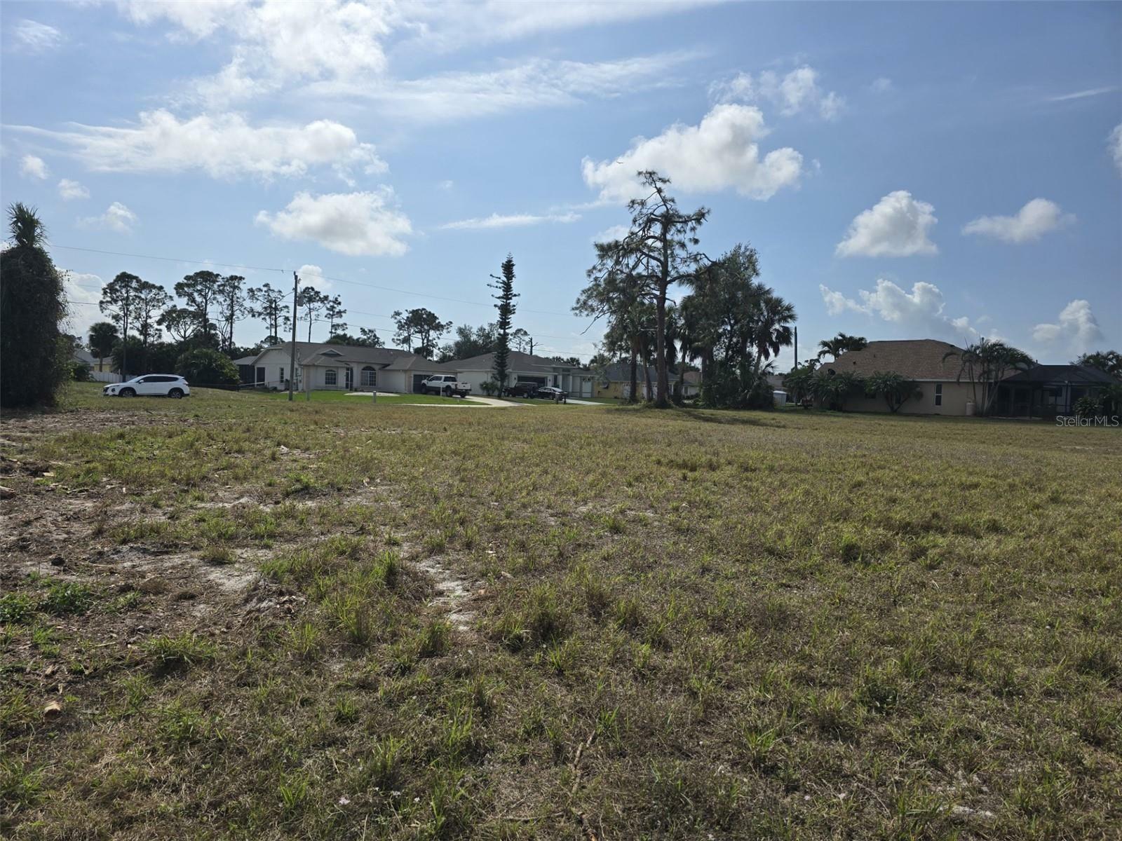 Property Photo:  258 Broadmoor Lane  FL 33947 