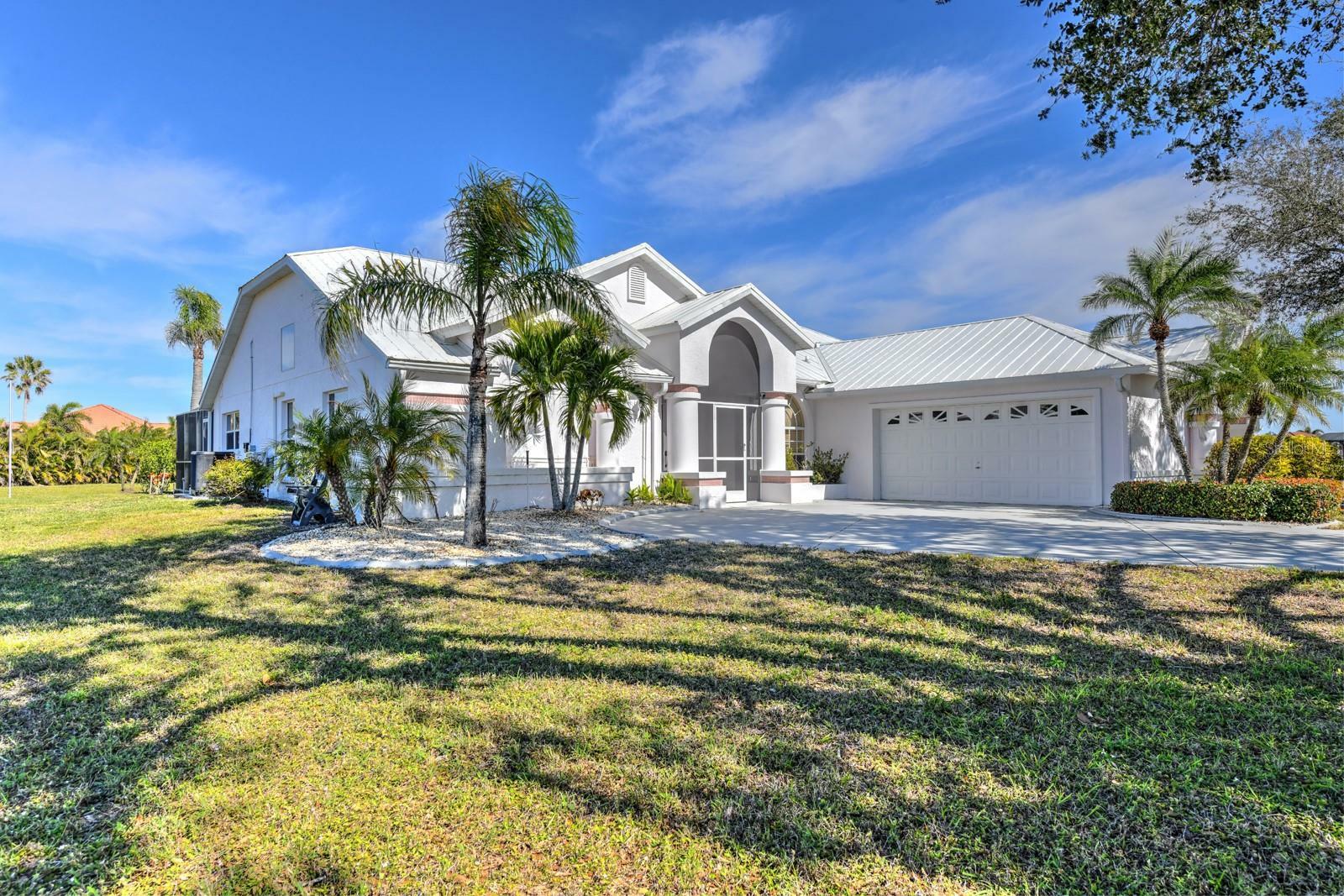 Property Photo:  24344 Penhollow Court  FL 33955 