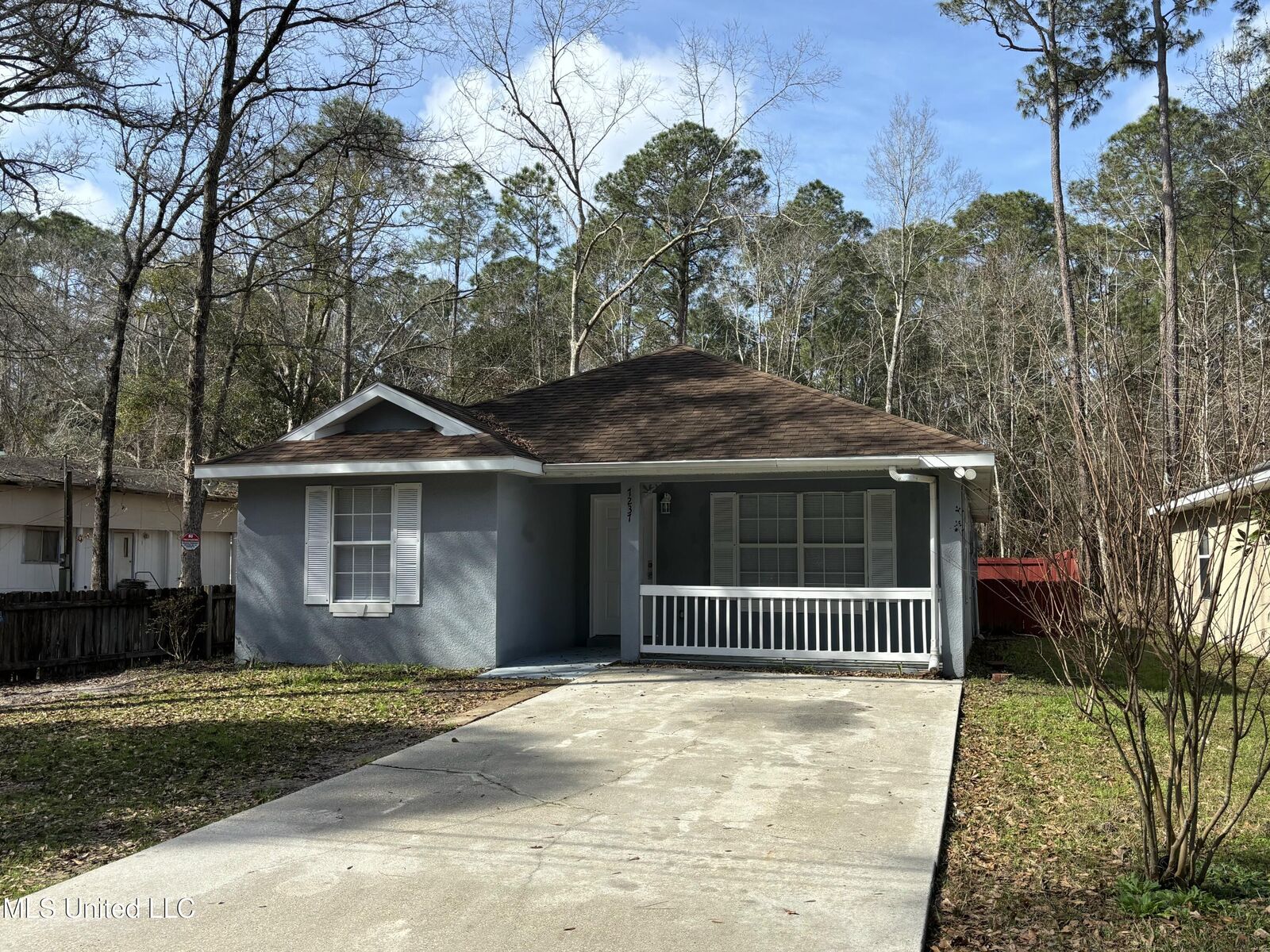 Property Photo: 7237 Sunflower Street MS 39520