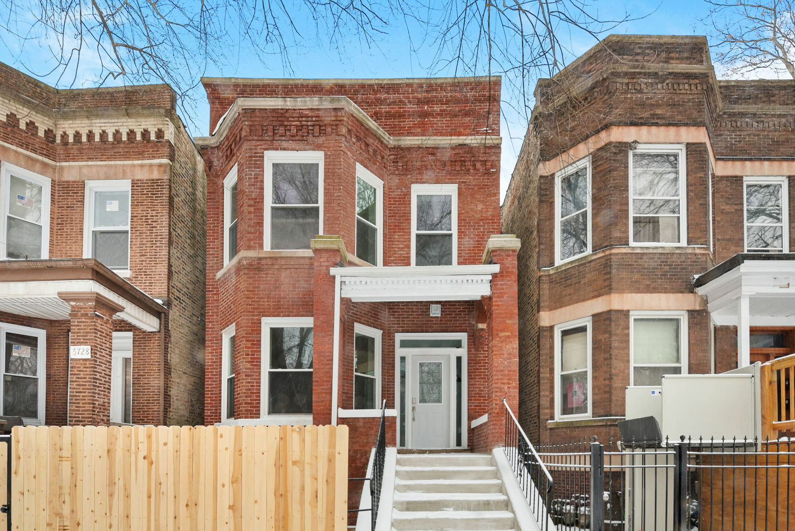 Property Photo:  5726 S Elizabeth Street  IL 60636 