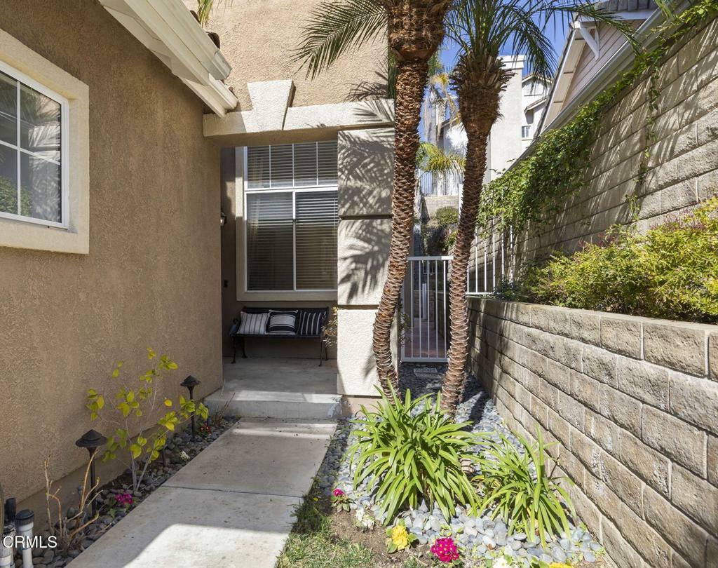 Property Photo:  3083 Espana Lane  CA 91362 