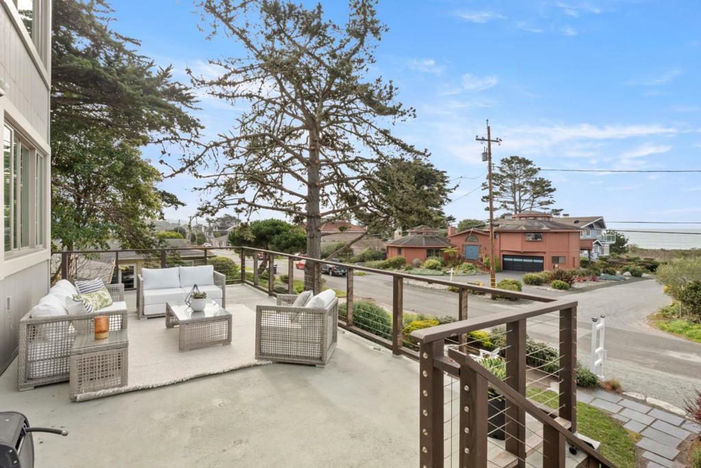 Property Photo: 23 Alameda Avenue CA 94019
