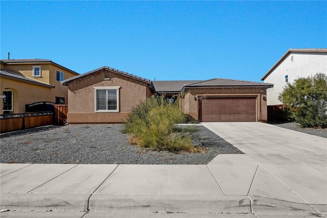 Property Photo: 14246 Vincent Way CA 92301