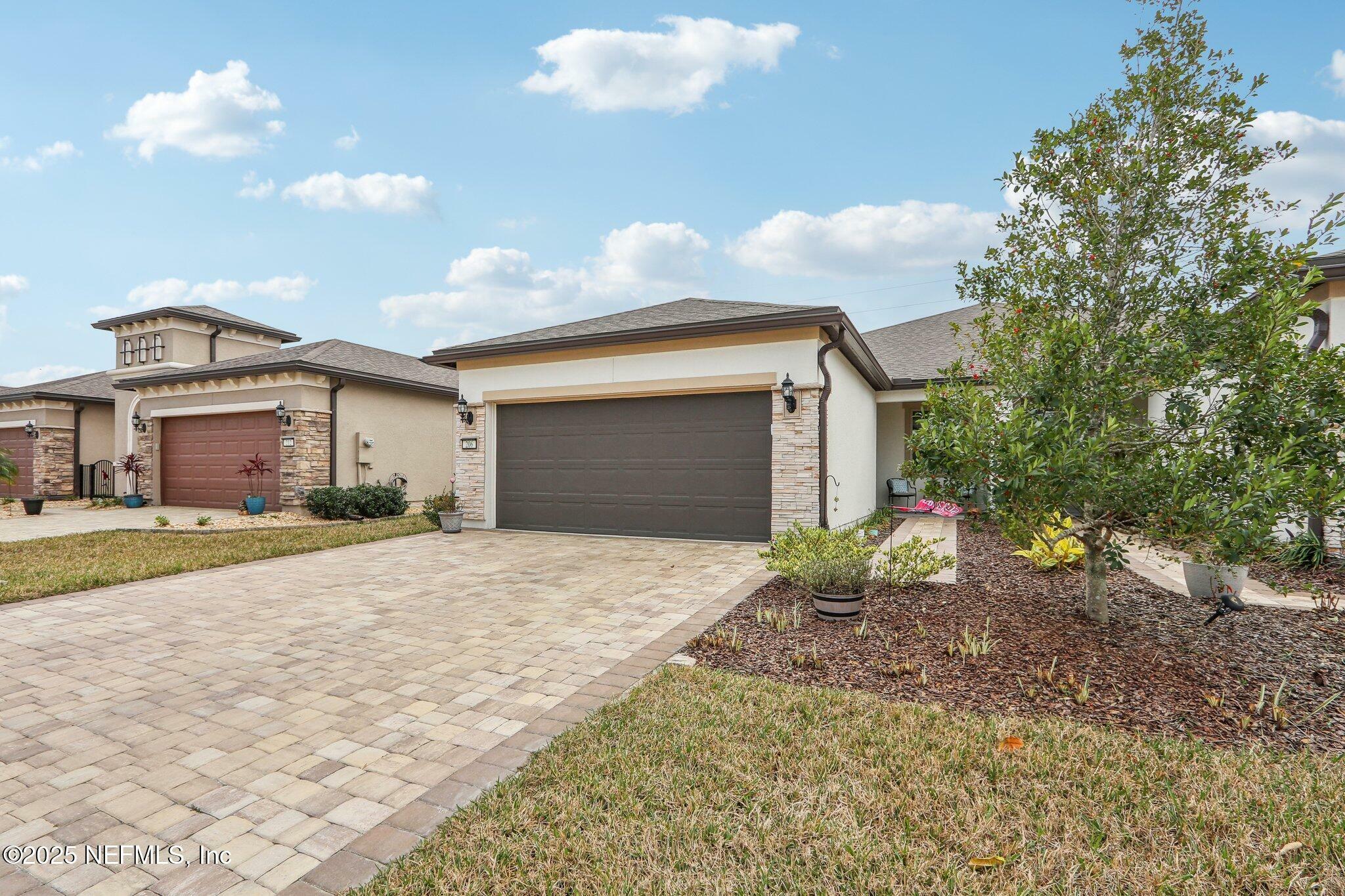 Property Photo:  206 Rock Spring  FL 32095 