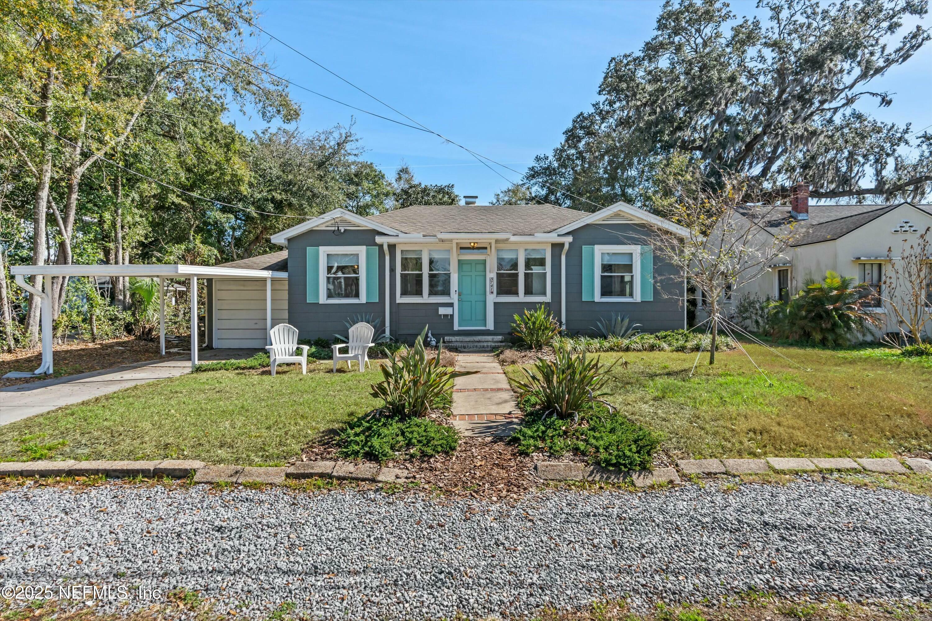 Property Photo: 3741 Orlando Circle E FL 32207
