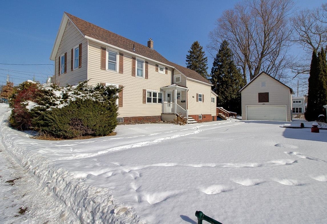 Property Photo:  137 Weaver Street  VT 05404 