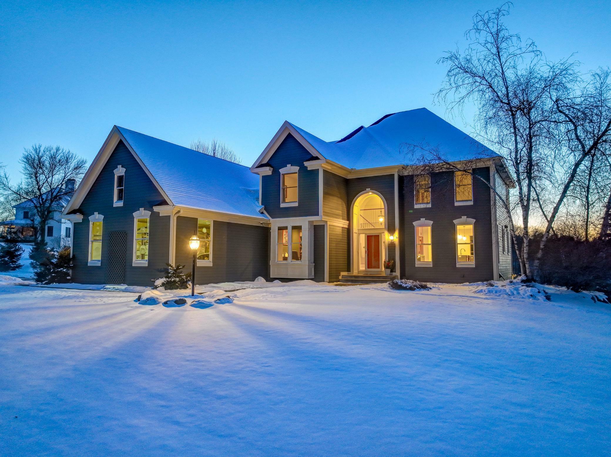 Property Photo:  880 Norell Avenue N  MN 55082 