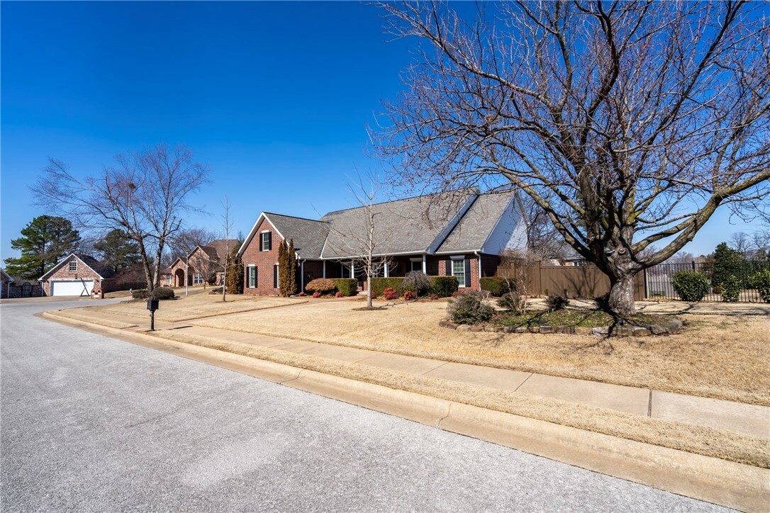 Property Photo:  2715 Centennial Drive  AR 72758 