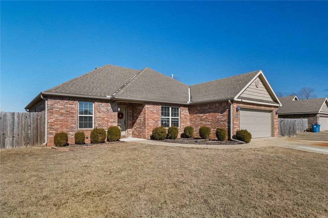 Property Photo:  2050 Fields Cove  AR 72751 