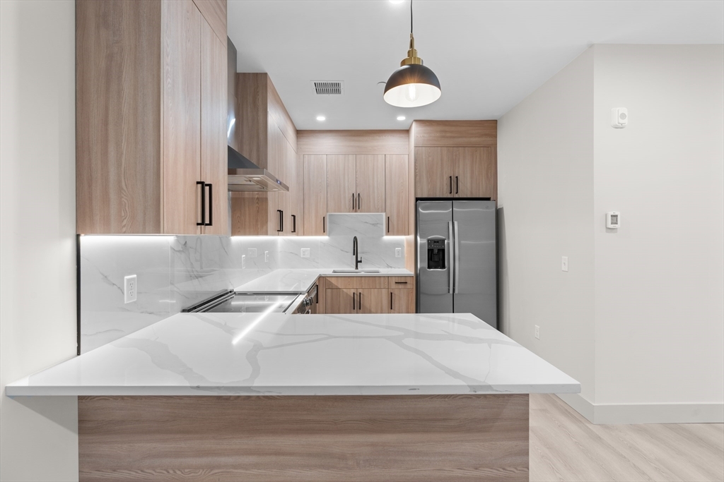 Property Photo: 463 Franklin 206 MA 02176