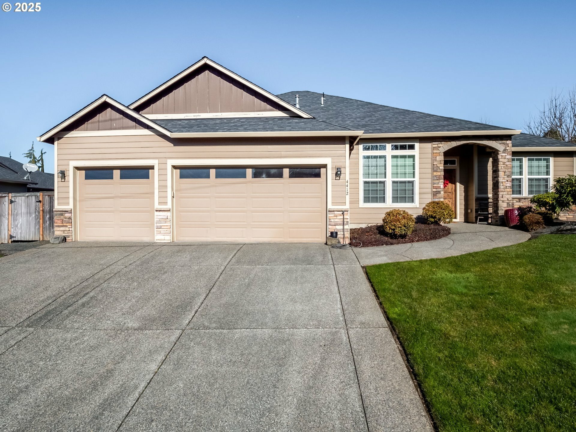 Property Photo:  4412 NW 122nd St  WA 98685 