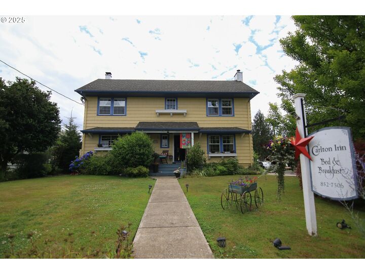 648 W Main St  Carlton OR 97111 photo