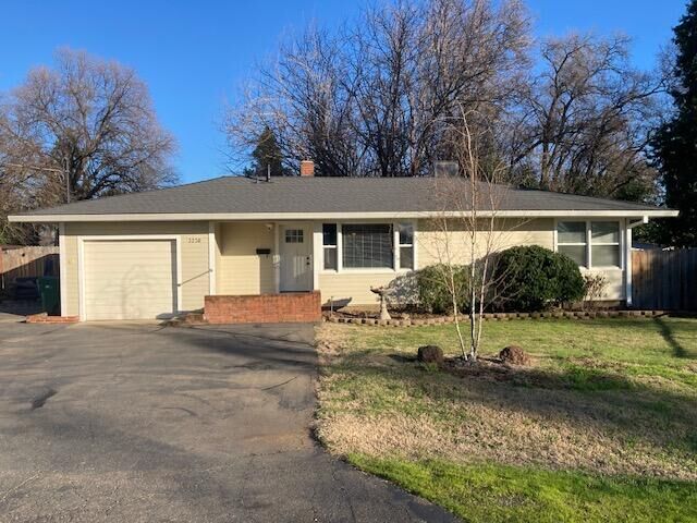 Property Photo:  3230 W Bailey Drive  CA 96007