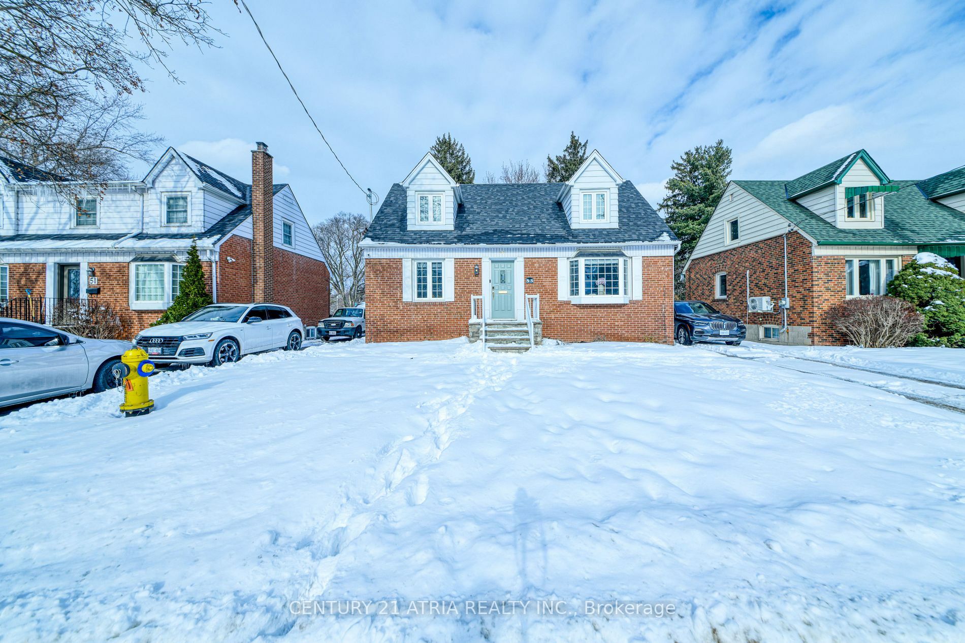 Property Photo:  53 Craigmore Cres  ON M2N 2Y6 