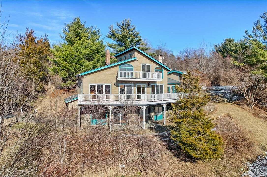 Property Photo:  5 Fiddlers Green  NY 14882 