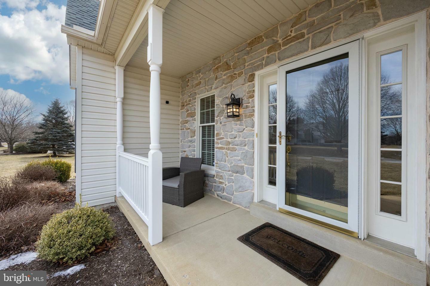 Property Photo:  19 Red Oak Drive  PA 19320 