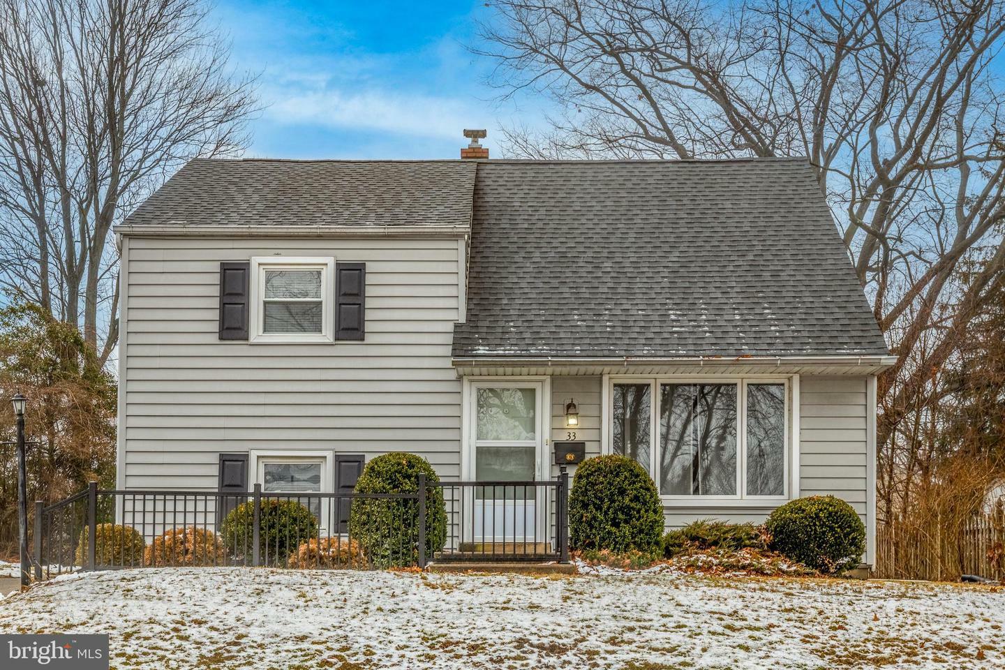 Property Photo:  33 Robarts Drive  PA 19460 