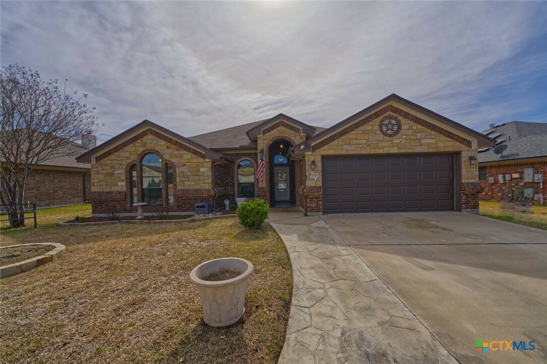 Property Photo:  2904 Legacy Lane  TX 76549 