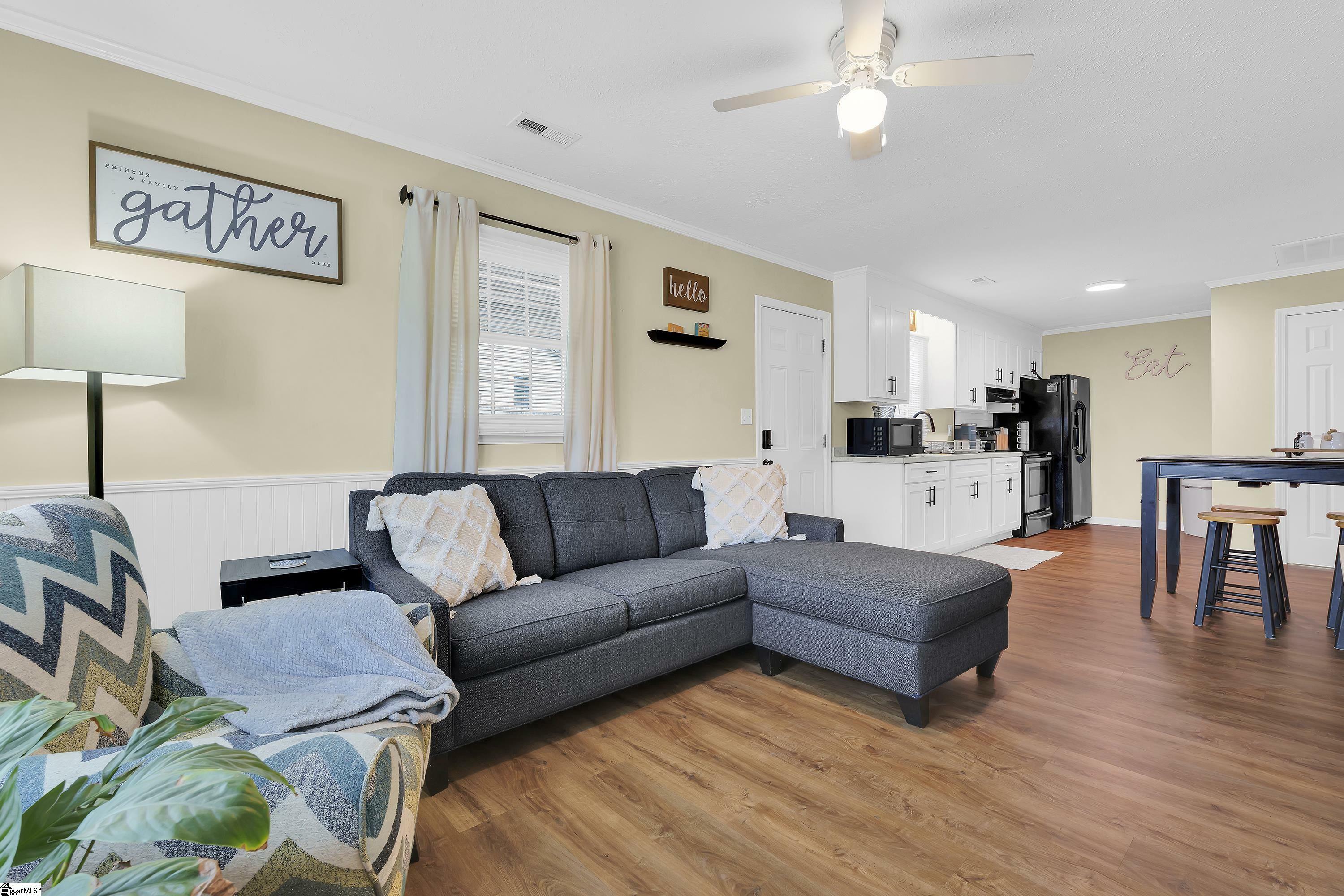 Property Photo:  201 Nalley Street  SC 29640 