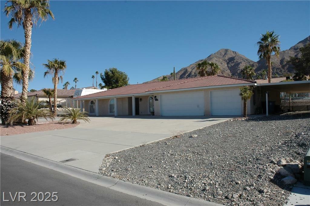 Property Photo:  1108 Sidehill Way  NV 89110 