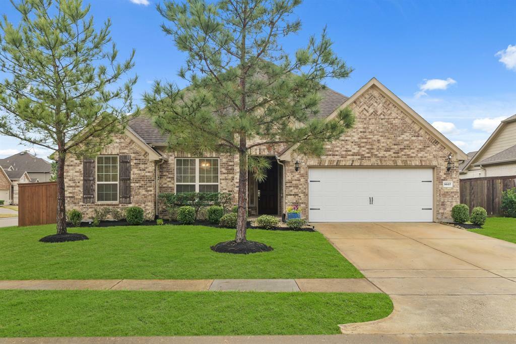 Property Photo:  9607 Lace Flower Drive  TX 77379 