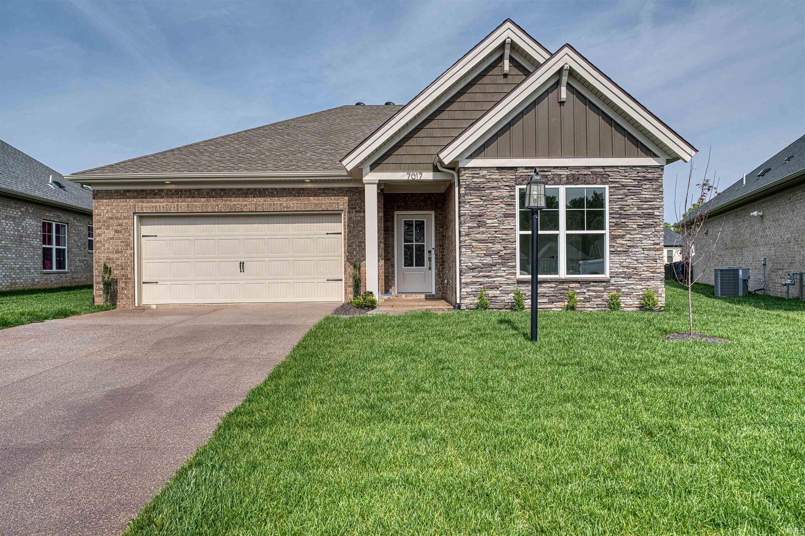 Property Photo: 7017 Barlow Court IN 47630