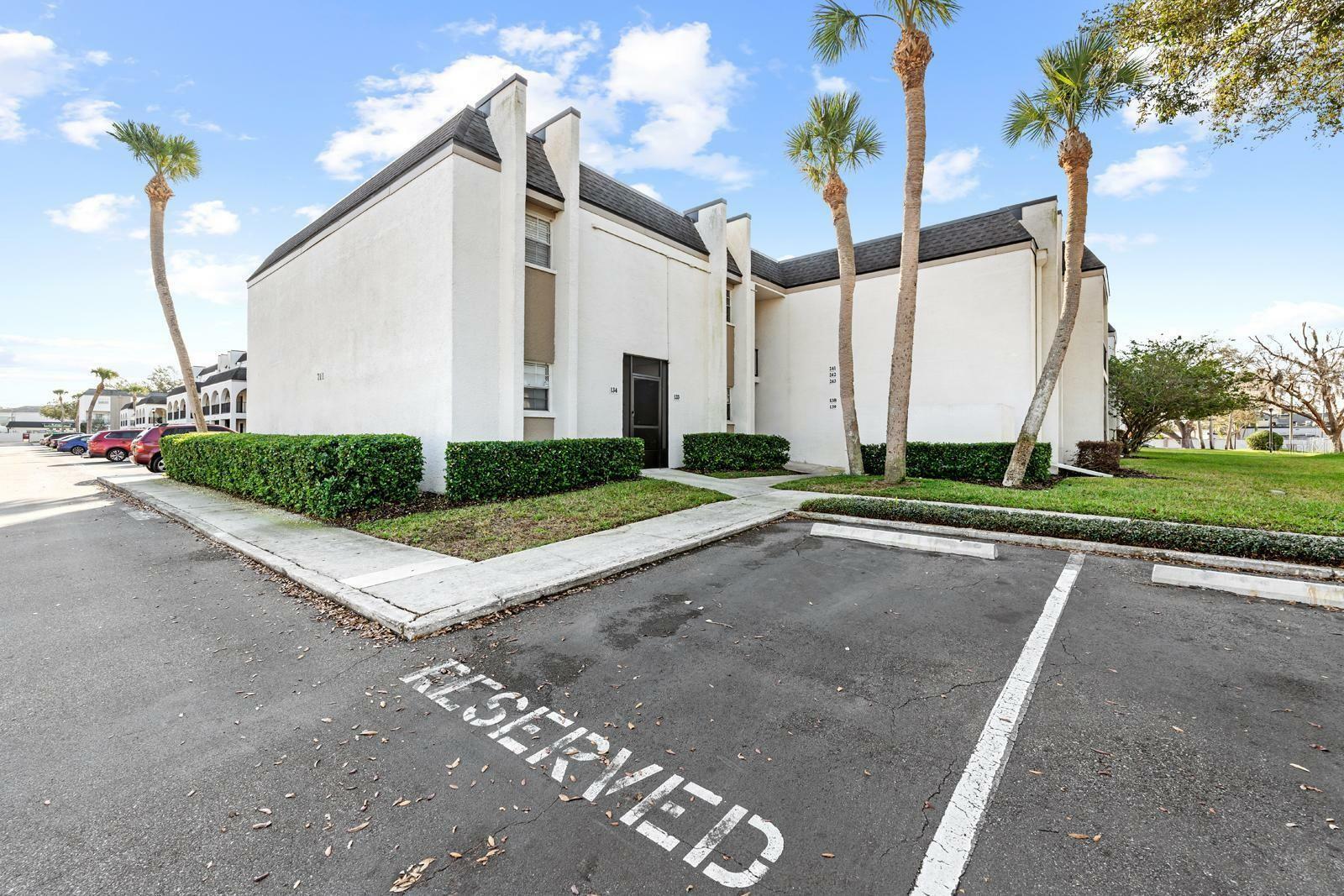 Property Photo: 711 Russell Lane 238 FL 33510