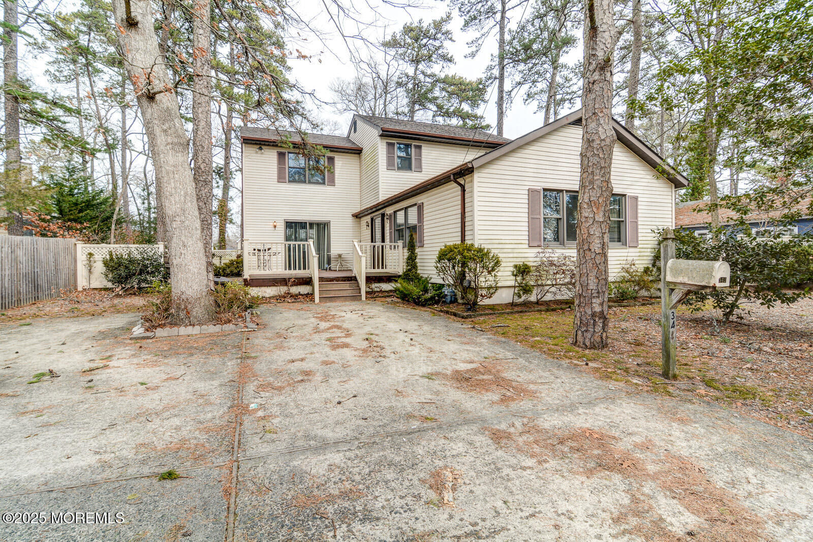 Property Photo: 340 Seminole Lane NJ 08724