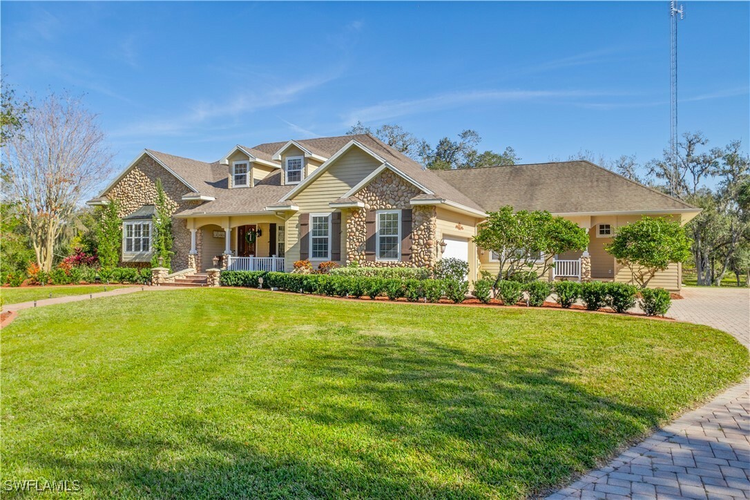 Property Photo: 10038 SW County Road 769 FL 34269
