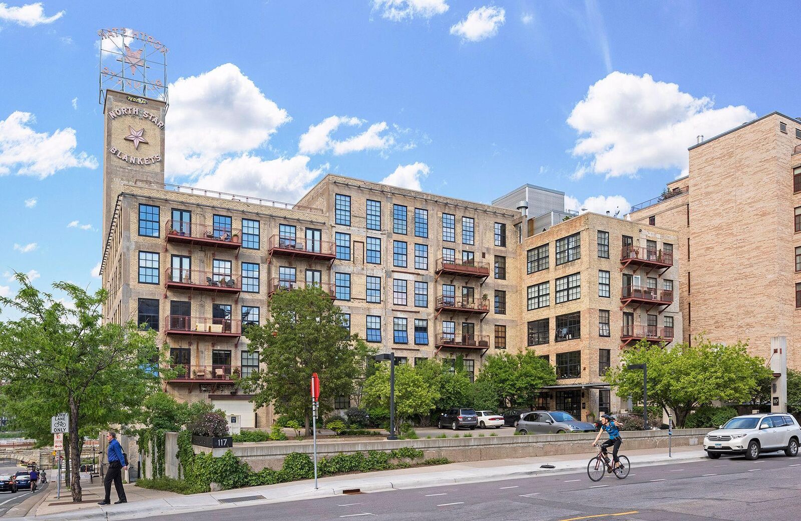 Property Photo: 117 Portland Avenue 510 MN 55401