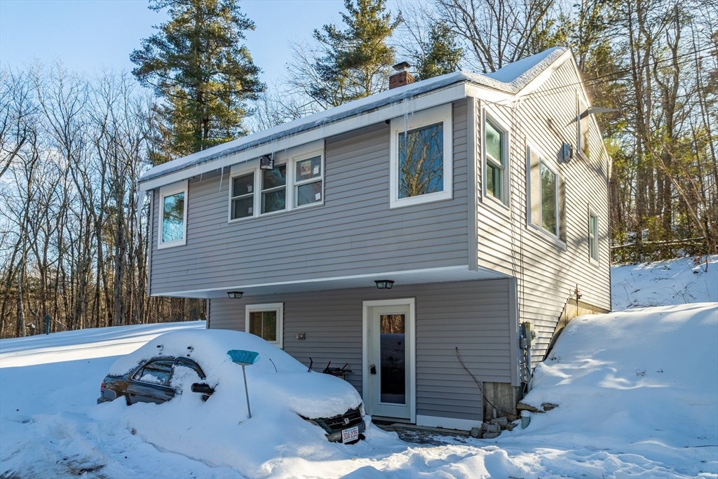 137 Deer Bay Rd  Ashby MA 01431 photo