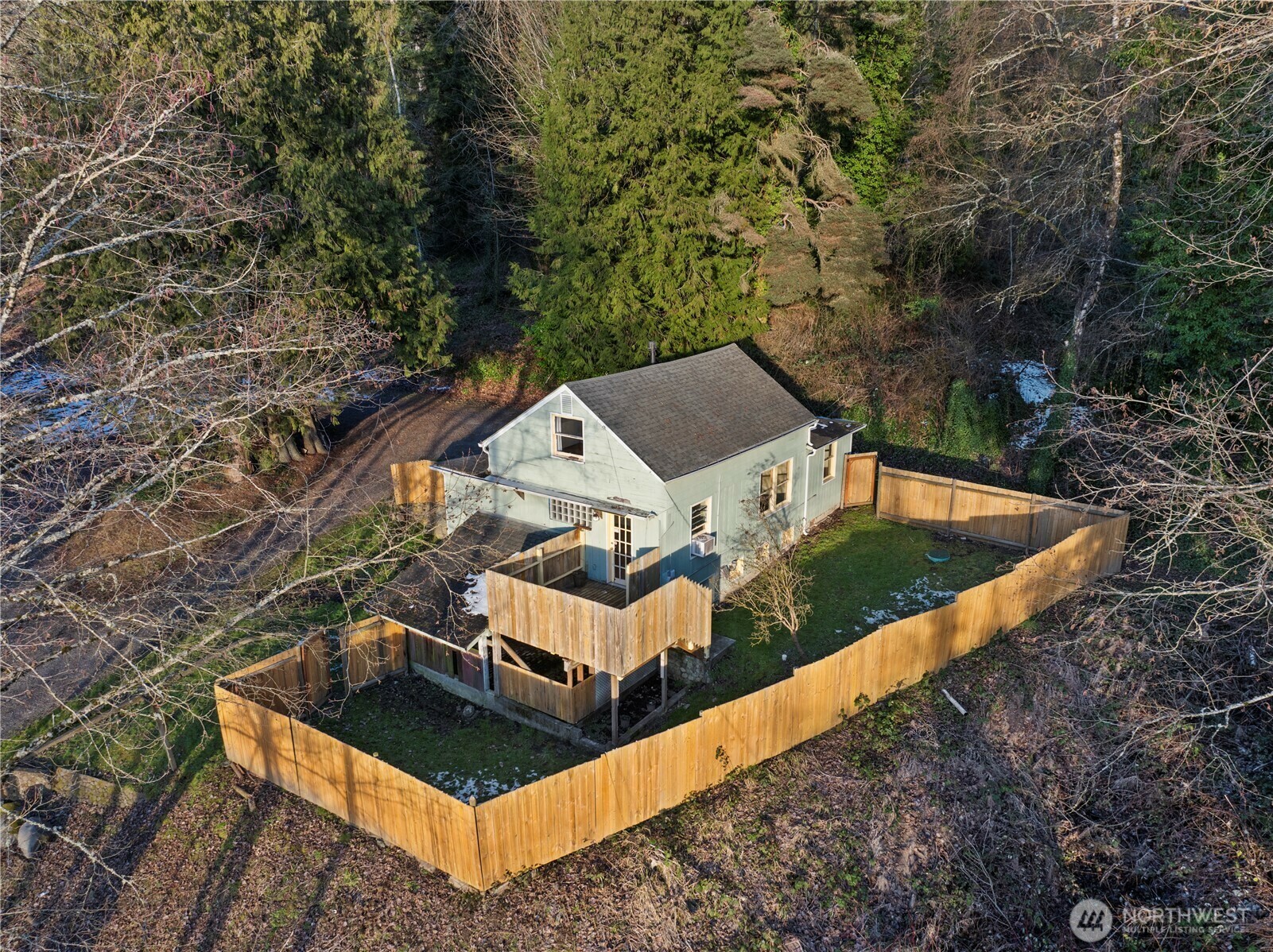 Property Photo:  15132  148th Avenue NE  WA 98072 