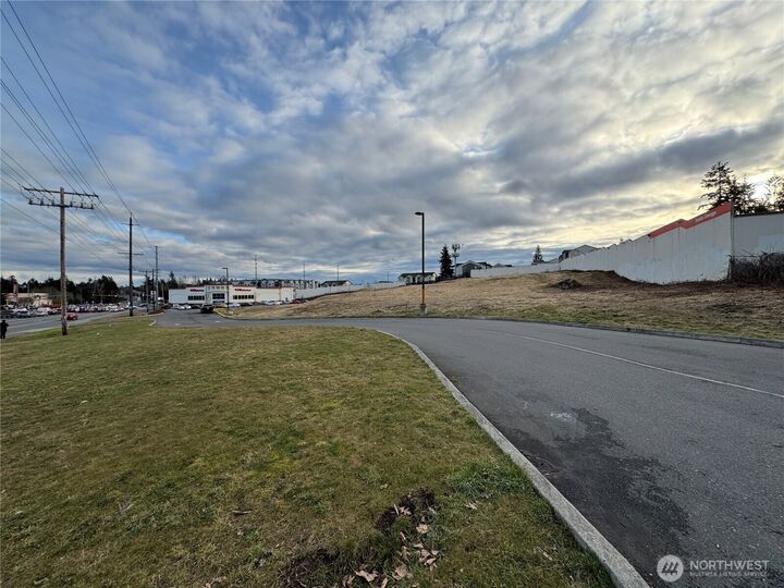 Property Photo:  11918  Airport Road  WA 98204 