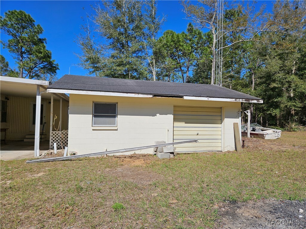 Property Photo: 89 S Scarboro Avenue FL 34461