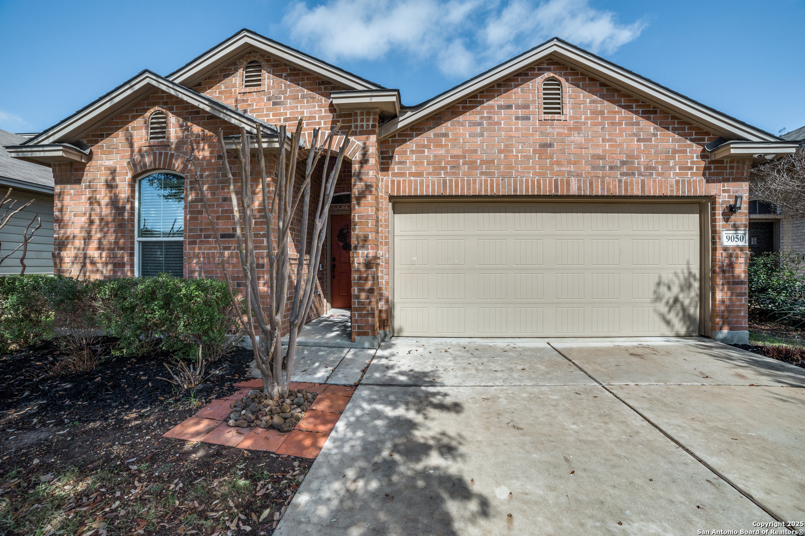 Property Photo: 9050 Herman Hollow TX 78254