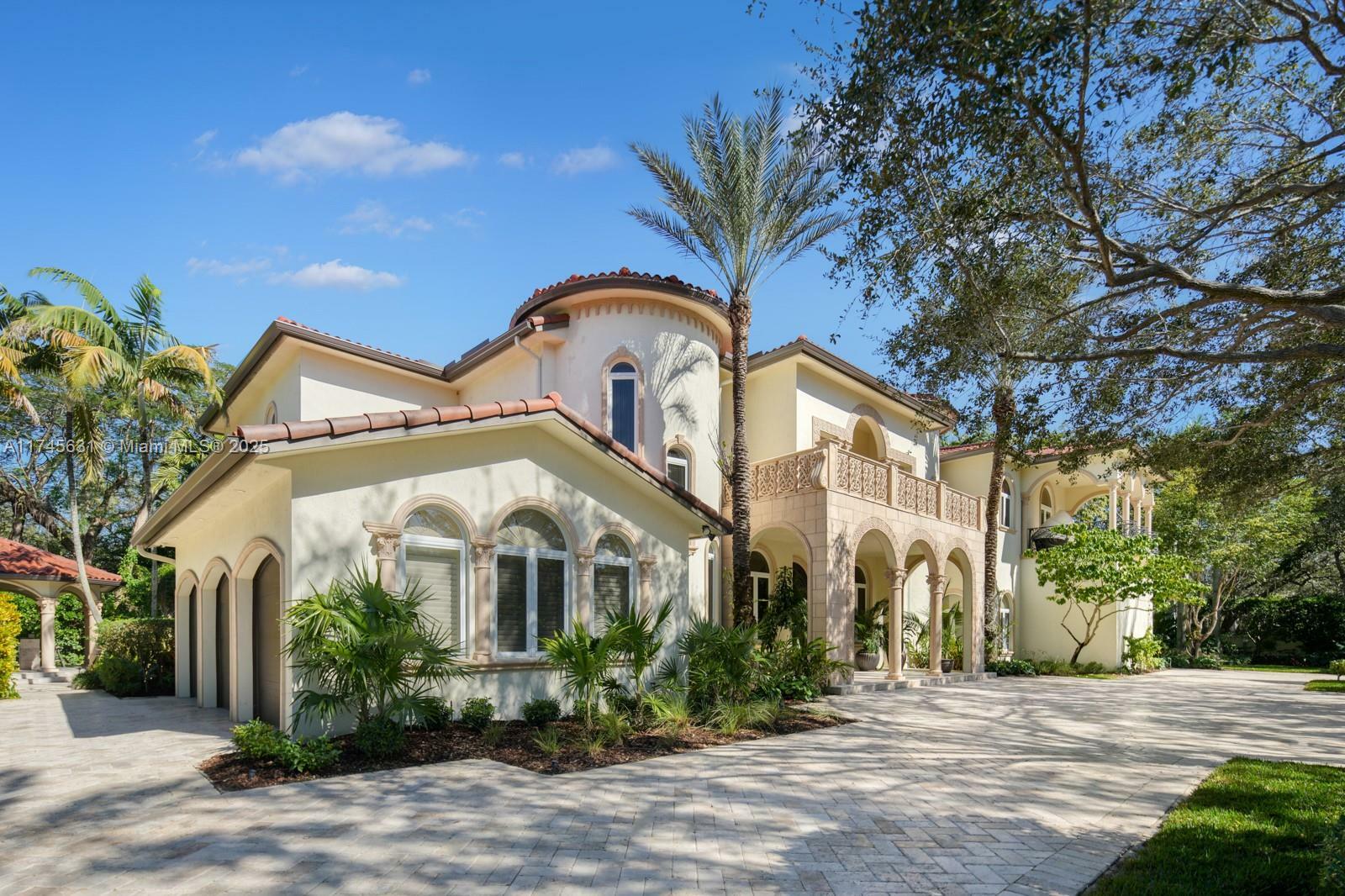 Property Photo:  8565 SW 116th St  FL 33156 
